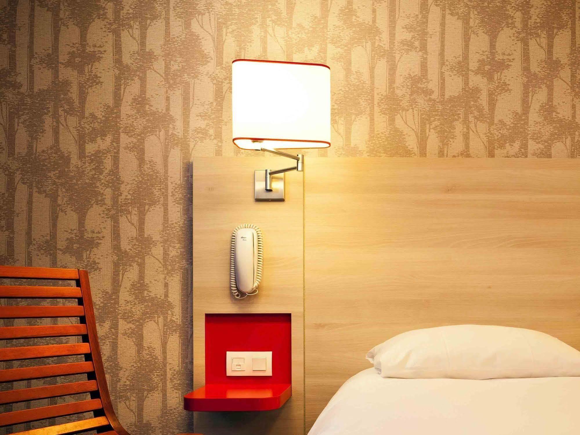 Ibis Styles Ouistreham Exterior foto